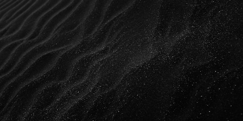 主题空间多元社交场景概念图 - 几个风格迥异的虚拟房间悬浮在星空中，有咖啡馆、游戏室、电影院等